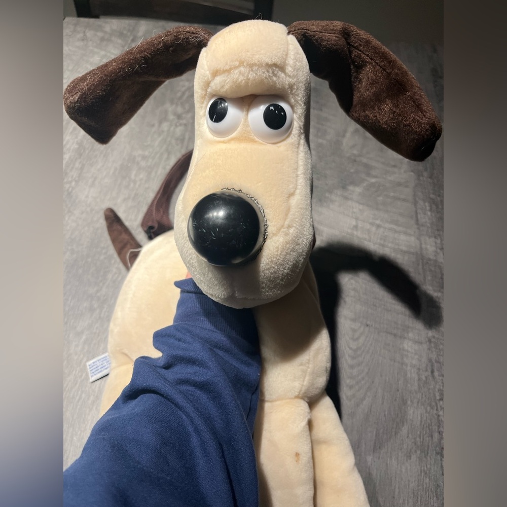 Vintage 1989 Wallace and Gromit 3D Backpack - Red Collar. RARE!